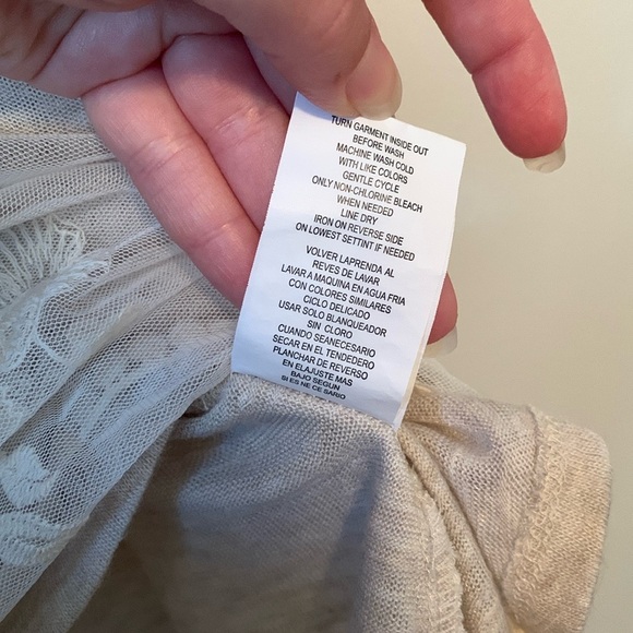 Rewind 2 Layer Floral Lace Cream Blouse Size Large - Picture 6 of 6